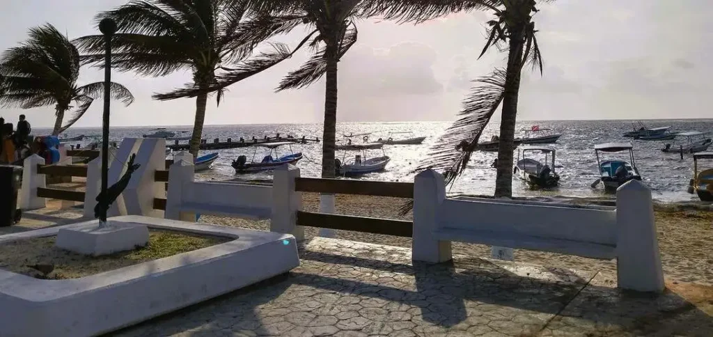Town Square Puerto Morelos