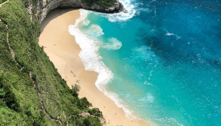 Top 10 Travel Experiences for Senior Travelers