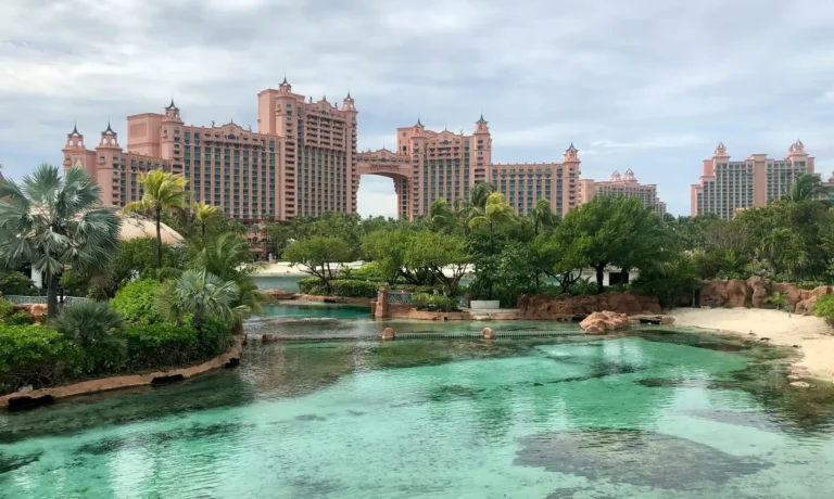 Best Time to Cruise to the Bahamas