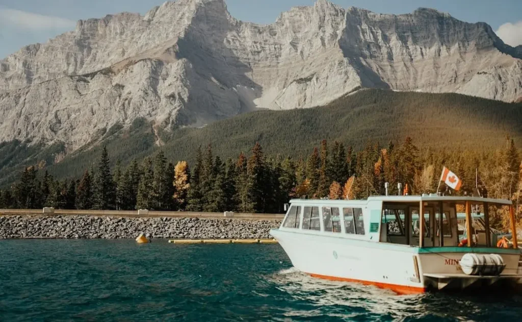 Lake Minnewanka
