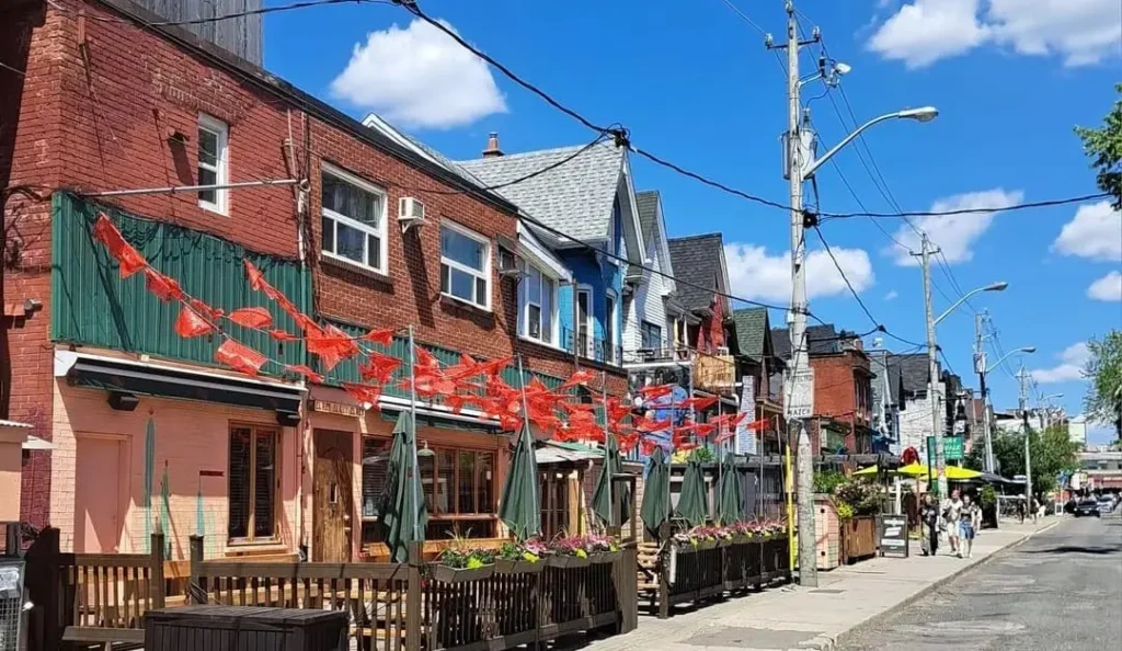 Queen-Street-West