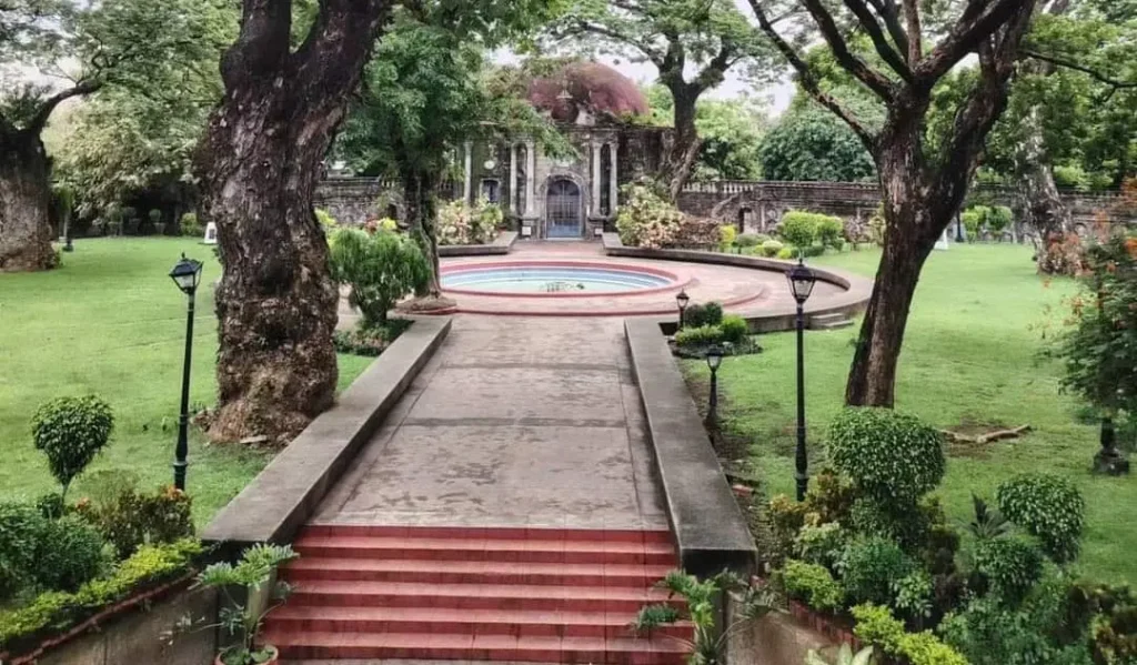 Find peace in the heart of the city at Paco Park