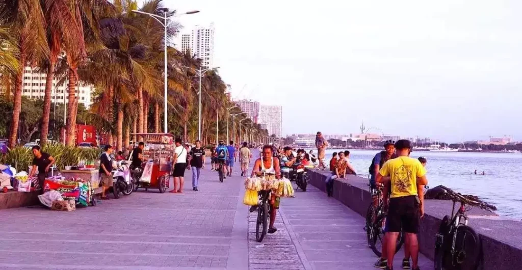 Gentle waves and golden sunsets — Manila’s most tranquil view.
