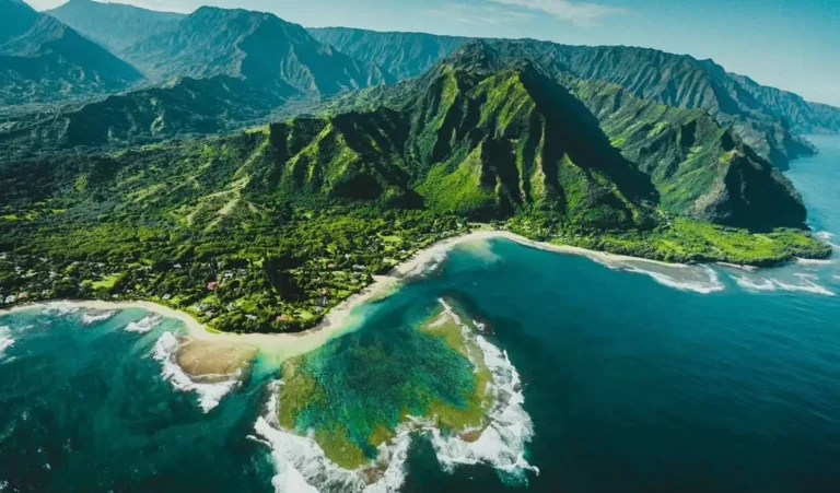 Best Hawaiian Cruises for Seniors