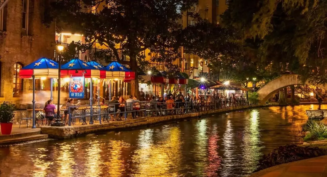 BEST San Antonio tours for seniors