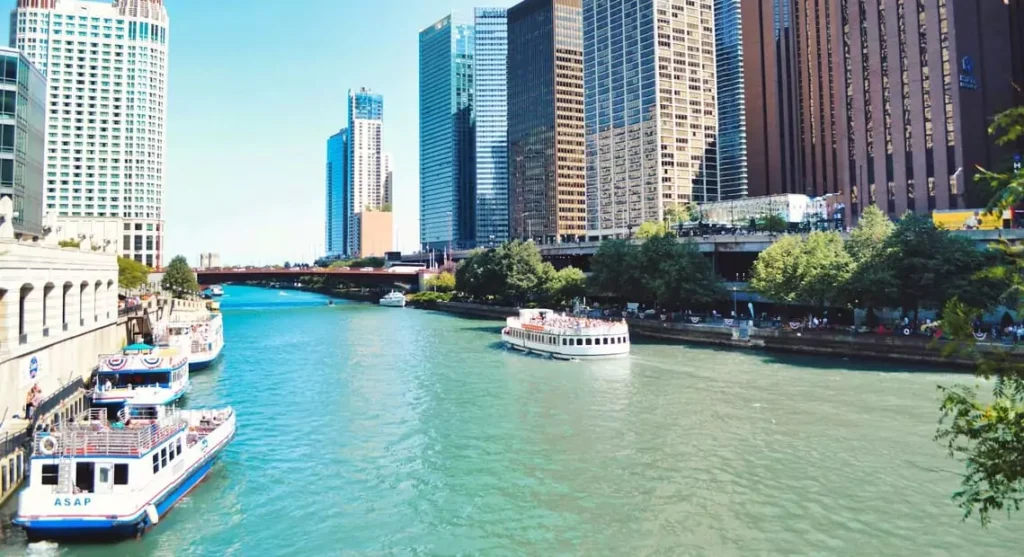 Illinois River Cruise