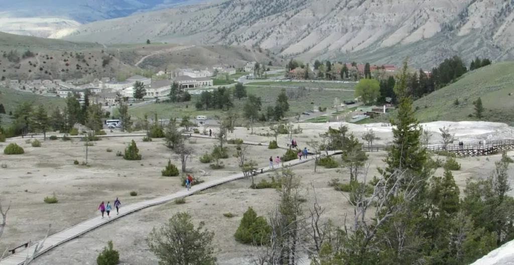mammoth-campground