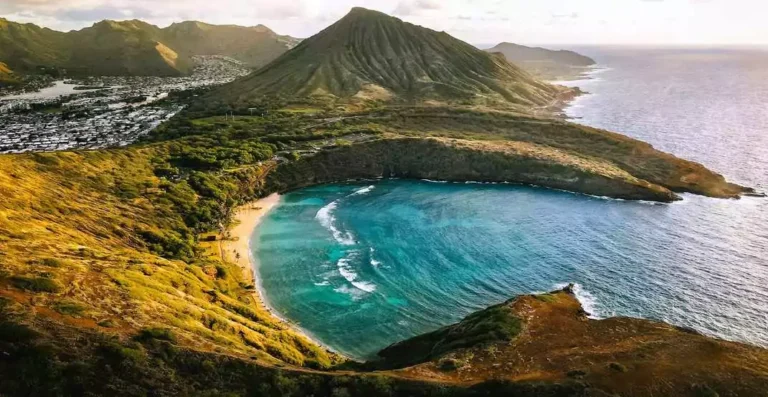 easy hiking trails in oahu