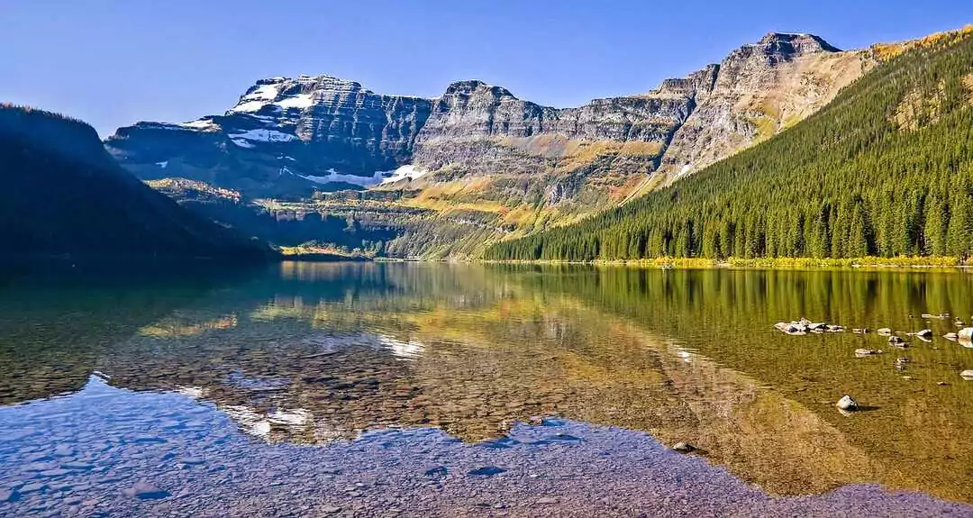 Canadian senior travel groups