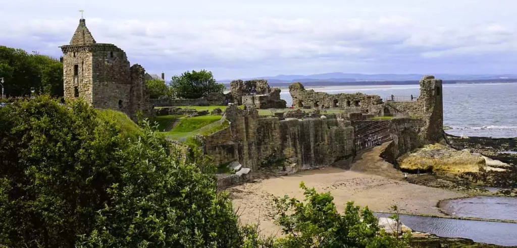 Clifftop ruins with a view — and a story.