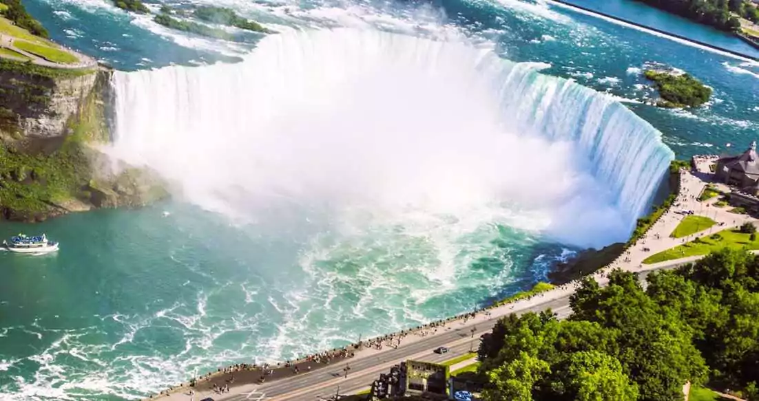 Weekend Getaways for Elderly Travelers in Canada