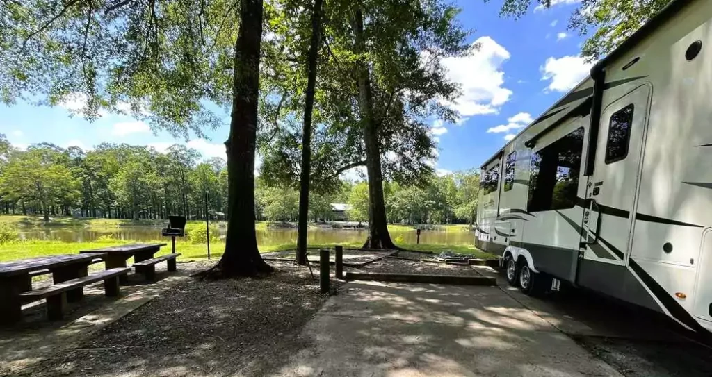 LeFleur's Bluff State Park